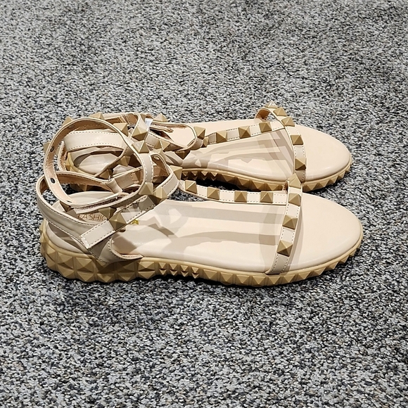 Fashion Nova Studded Ankle Strap Sandal.. Nude Color.. Size 7 - Picture 2 of 3
